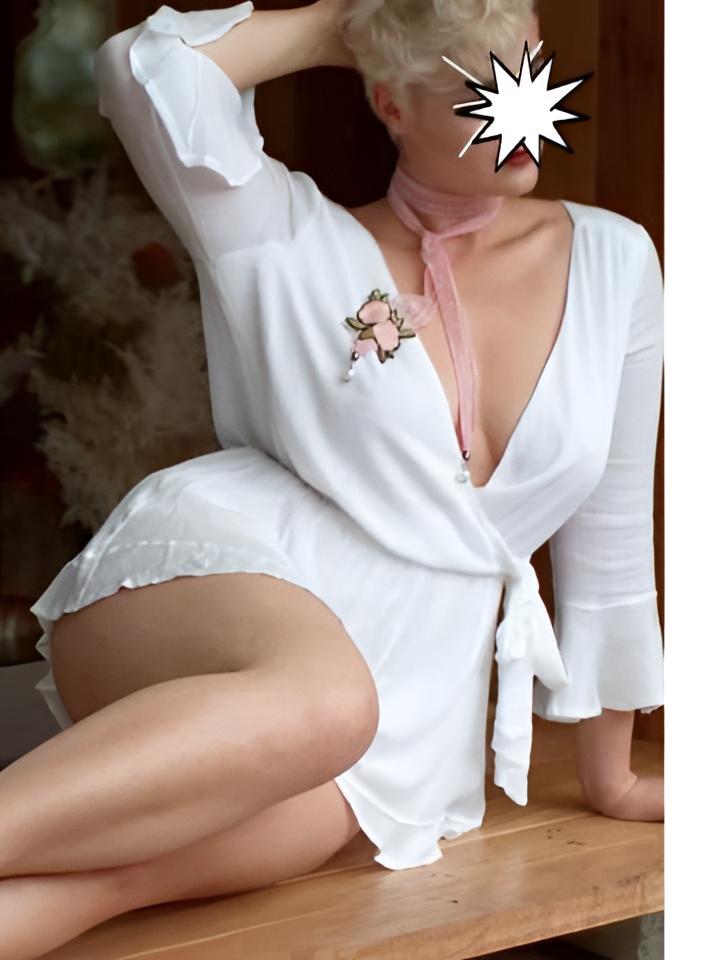 Эмма привлекальеная девушка из Чехова цена от 2500 руб