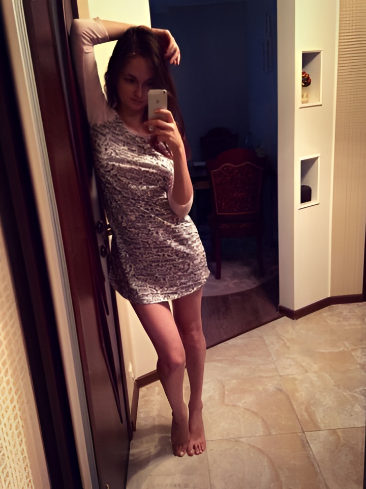 Эвелина привлекальеная девушка из Чехова цена от 2000 руб