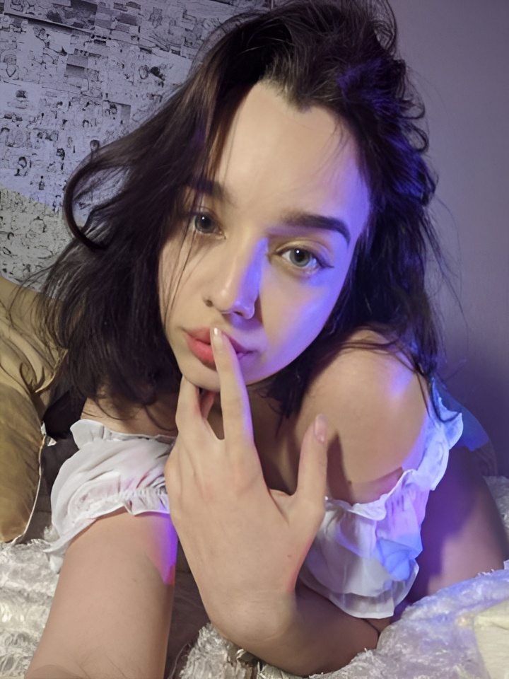 Марго привлекальеная девушка из Чехова цена от 1500 руб