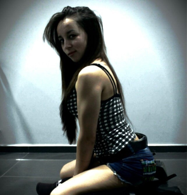 Арина привлекальеная девушка из Чехова цена от 3500 руб