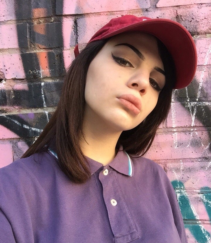 Флора привлекальеная девушка из Чехова цена от 3500 руб