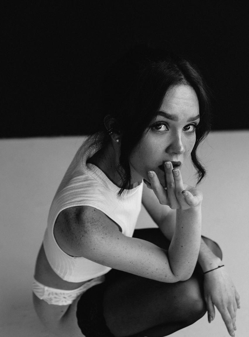 Алиночка привлекальеная девушка из Чехова цена от 8000 руб