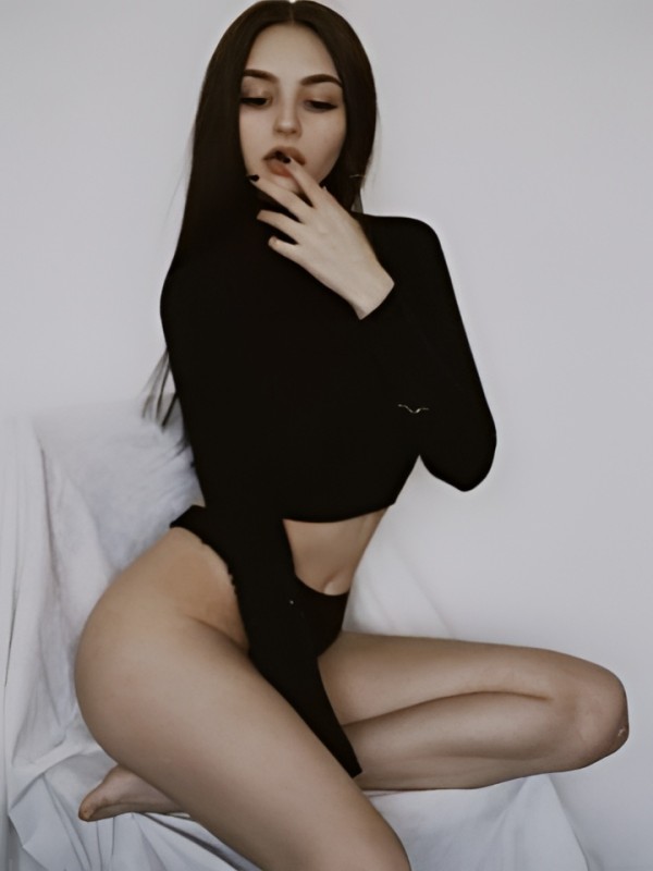 Дарина привлекательная девушка из Чехова цена от 5000 руб