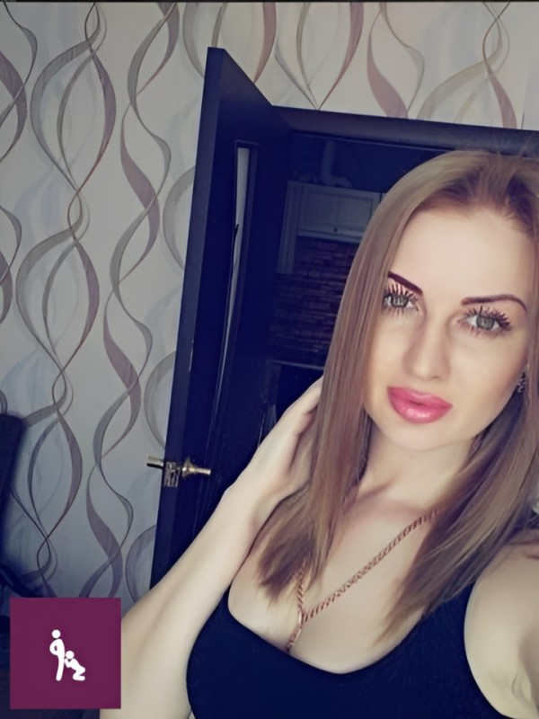 Кира привлекательная девушка из Чехова цена от 2000 руб