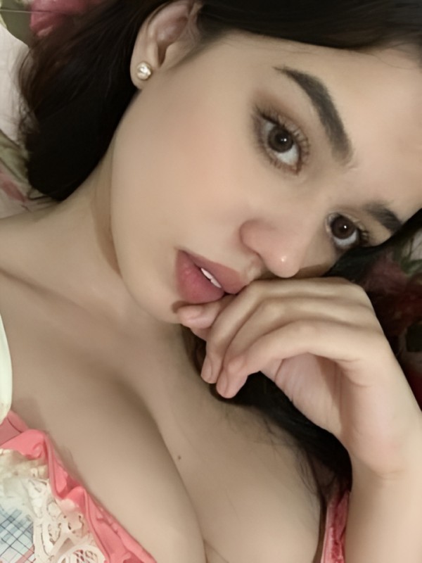 Моника привлекательная девушка из Чехова цена от 5000 руб