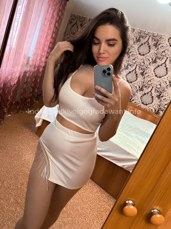 Ульяна привлекательная девушка из Чехова цена от 1500 руб