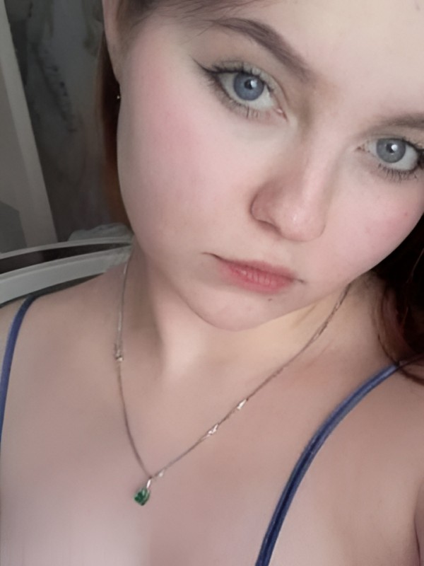 Василиса привлекательная девушка из Чехова цена от 3000 руб