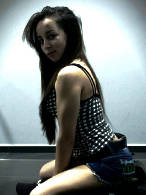 Арина привлекательная девушка из Чехова цена от 3500 руб