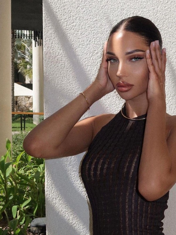 Марианна привлекательная девушка из Чехова цена от 4000 руб